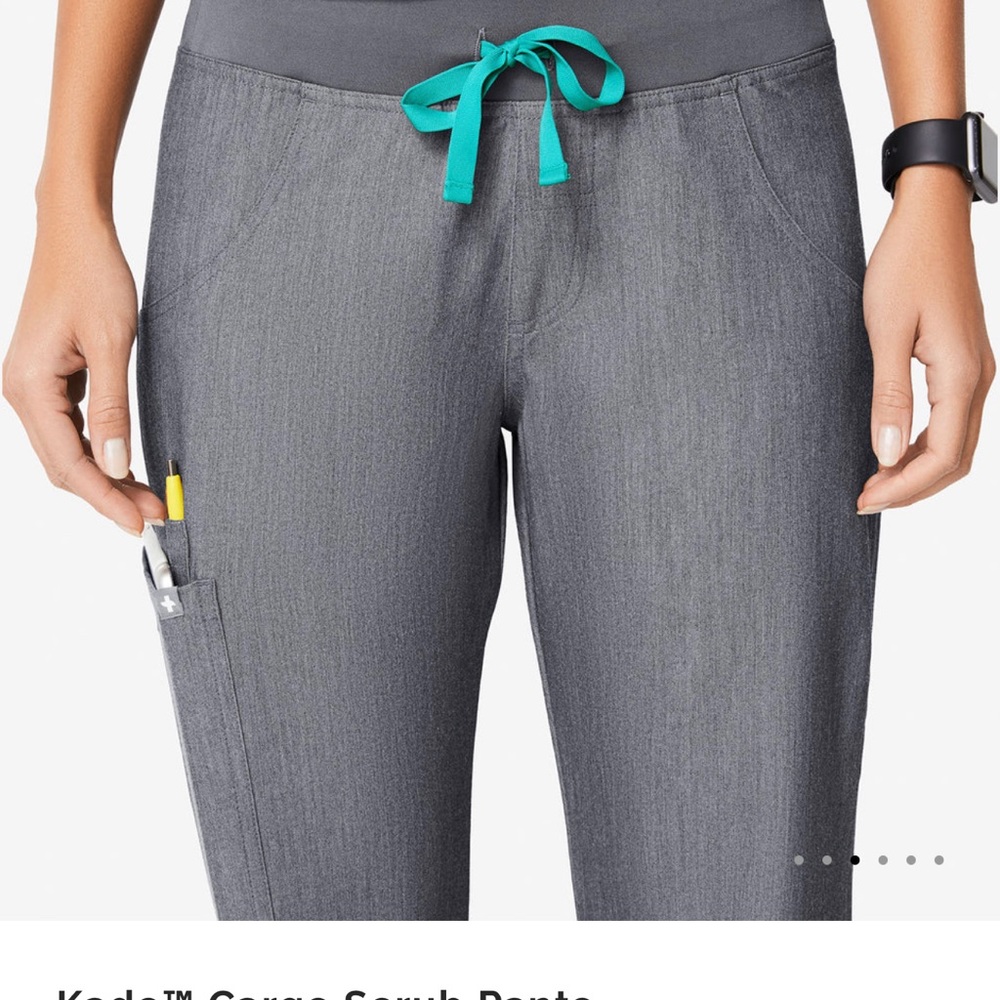 Small PETITE Figs Kade Cargo Scrub Pant in graphite